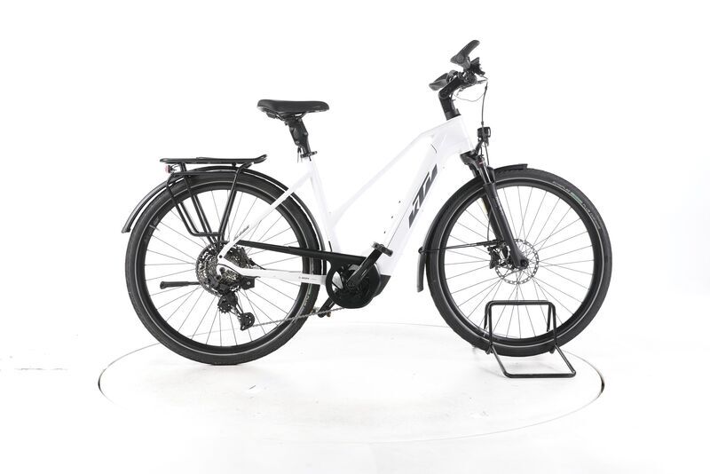 KTM Macina Style 720 2022 | wit | 28" | 51 cm | < 500 km, image 1 of 5