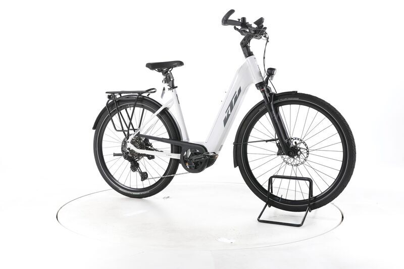 KTM Macina Style 720 2022 | bianco | 28" | 51 cm | < 500 km, image 2 of 5