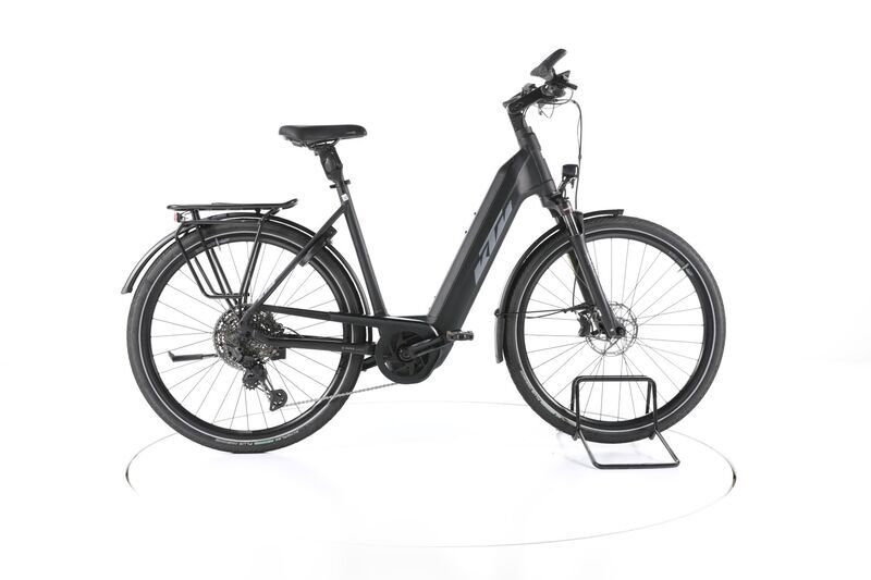 KTM Macina Style 720 (2023) | Tiefeinsteiger | schwarz | 28" | 56 cm | L | 100 - 500 km 1