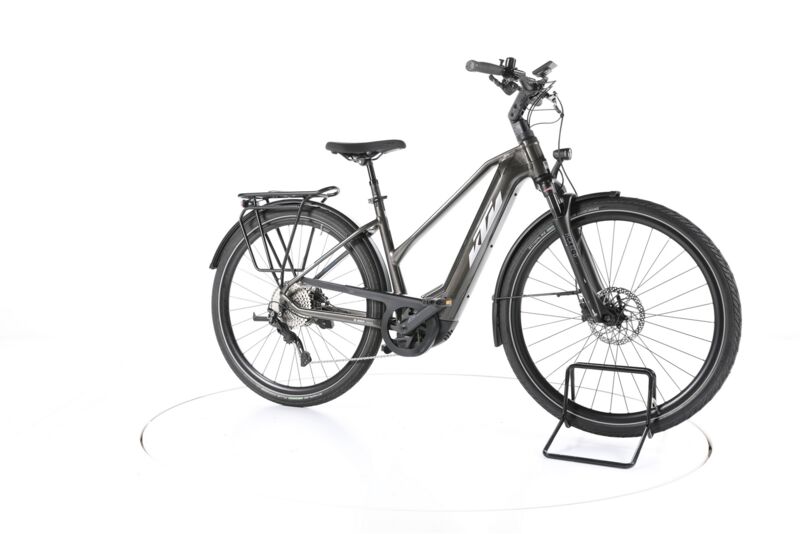 KTM Macina Style 740 (2024) | Trapezformet | sølv | 28" | 56 cm | < 500 km, image 2 of 5