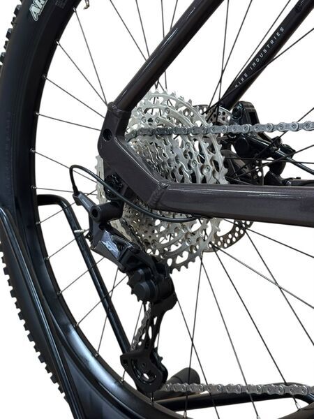 KTM Macina Team 672 Glorious 2022 | grey | 27.5" | L | <500 km 3