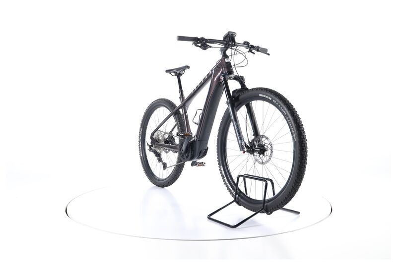 KTM Macina Team 692 Glorious (2022) | Diamond | purple | 29" | 48 cm | 500 - 3000 km | Shimano MT420 3