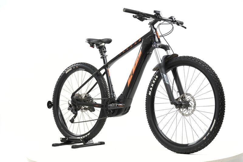 KTM Macina Team 693 (2022) | Diamant | schwarz | 29" | 48 cm | 500 - 1000 km 3