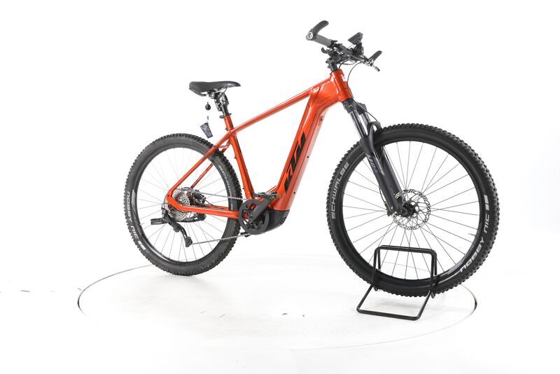 KTM Macina Team 793 2023 | laranja | 28" | 53 cm | 500 - 3000 km, image 2 of 5
