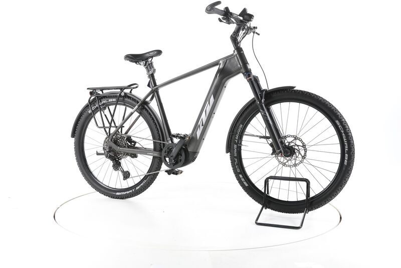 KTM Macina Team XL 2023 | zwart | 28" | XXL | > 3000 km 1