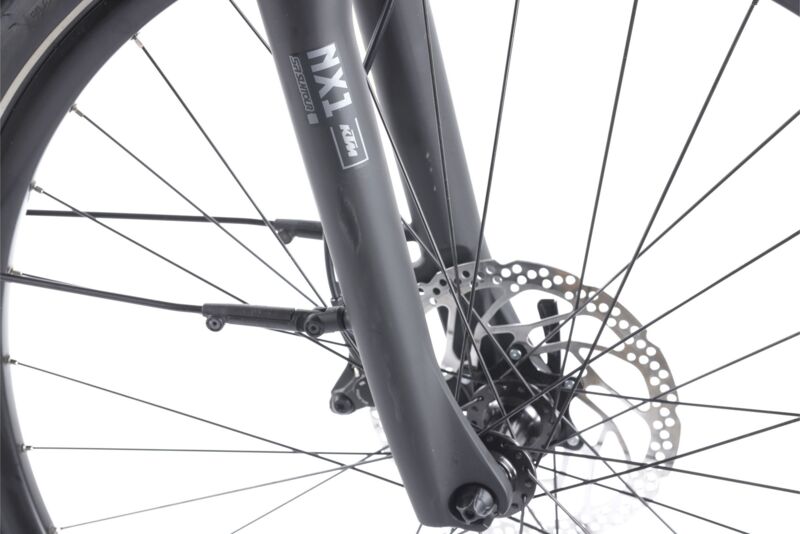 KTM Macina Tour CX 610 (2022) | Trapez | schwarz | 28" | 48 cm | 1500 - 2000 km | 500 Wh | Shimano 3