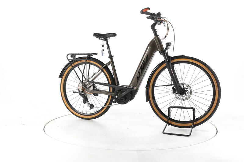 KTM Macina Ultimate Pro 2022 | brown | 28" | S | < 500 km, image 1 of 4