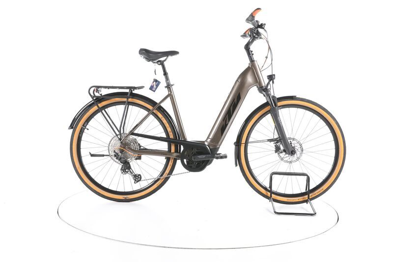 KTM Macina Ultimate Pro 2022 | castanho | 28" | 51 cm | 500 - 3000 km, image 1 of 5
