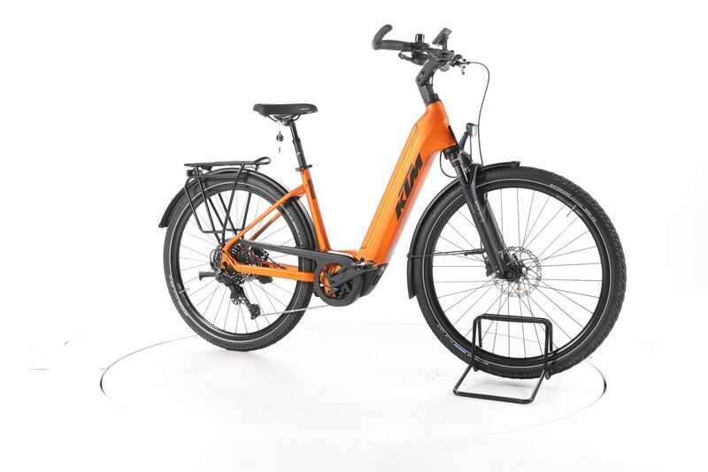 KTM Macina Ultimate Pro 2025 | orange | 28" | 47 cm | < 500 km, image 1 of 4