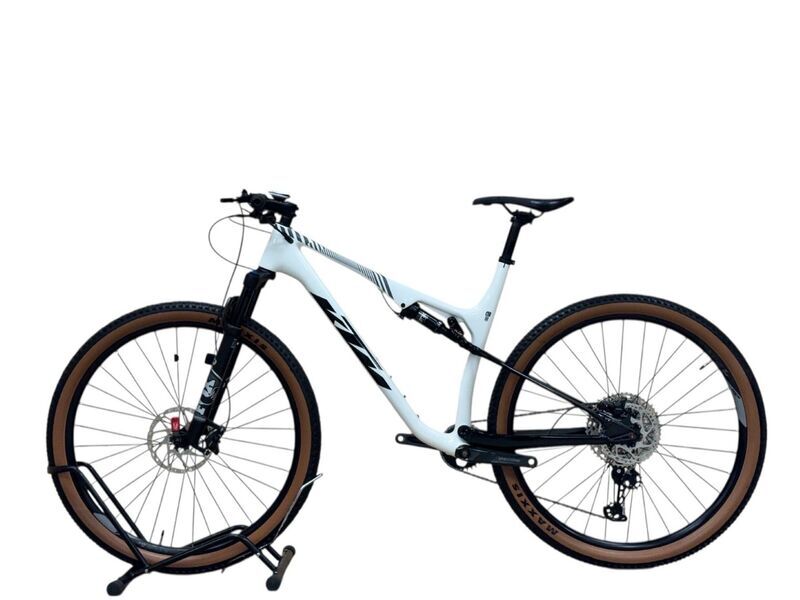 KTM Scarp Elite (2023) | Diamond | white | 29" | XL 2