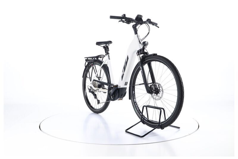 KTM Zeg Cento 11 Plus (2021) | Low Entry | white matte | 28" | 51 cm | 2000 - 3000 km 3