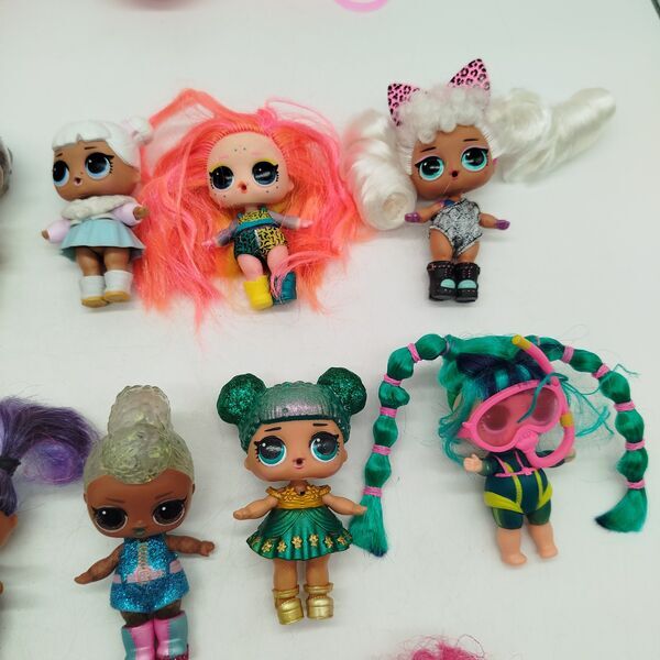 L.O.L. Surprise! Bundle 12x fashion dolls & accessories | multicolored, image 2 of 3