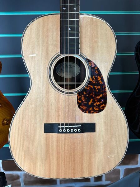 Larrivee 000-44R Legacy Series Natural Gloss 2022 Acoustic Guitar | Natural Gloss, image 4 of 5