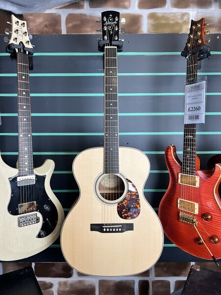 Larrivee Limited Edition OM-03 Bhilwara Satin Natural 2023 Orchestra Model Acoustic | Satin Natural, image 2 of 5