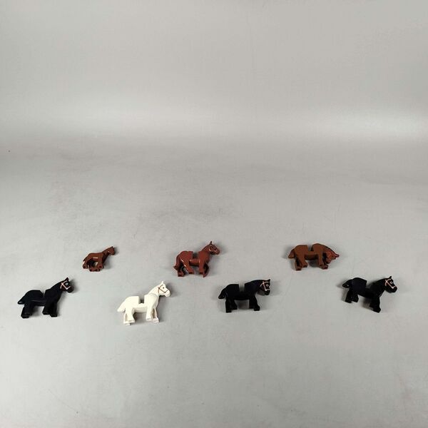 LEGO Bundle 7x Pferde Figurene | mehrfarbig, image 1 of 3
