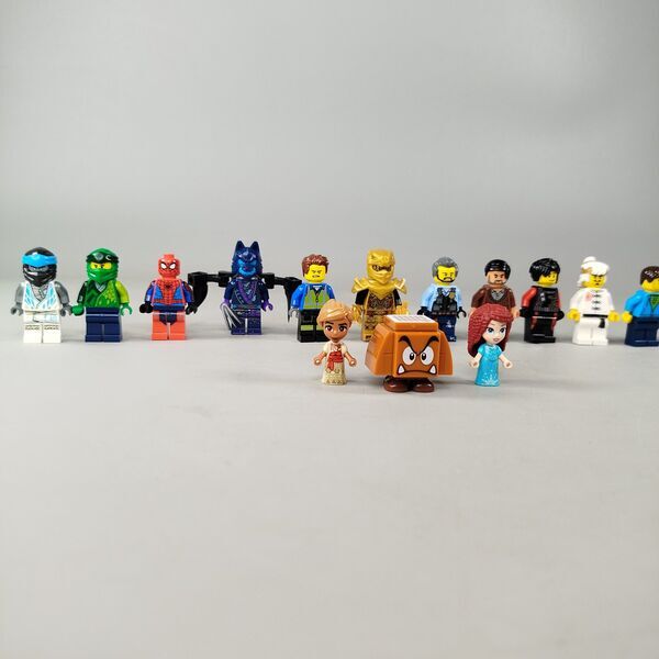 LEGO Bundle Mario Set von 17 Minifiguren & Goombae | multicolored, image 4 of 4