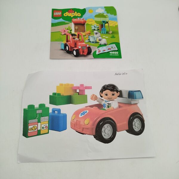 LEGO Duplo Bundle Bauernhof 10950 Traktor & Notarzt Autoe | multicolored, image 3 of 3
