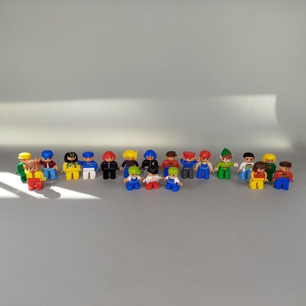 LEGO Duplo Figuren Set von 20 – vielseitige Charaktere | multicolored 1