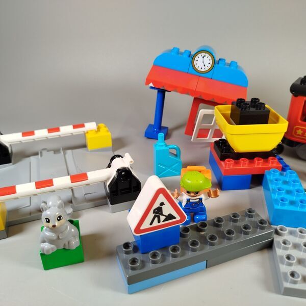 LEGO Duplo Zugset - Lokomotive, Wagen and Schienen Set | multicolored 5