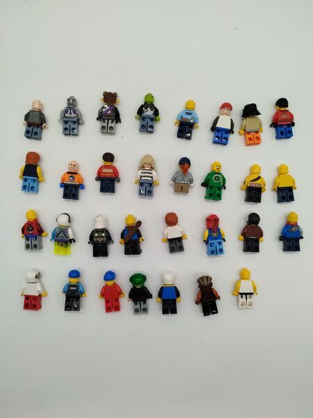LEGO Minifiguren Konvolut – Verschiedene Designs | multicolored 2