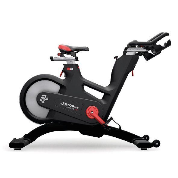 Life Fitness IC7 Indoor Cycle | schwarz/rot, image 2 of 4