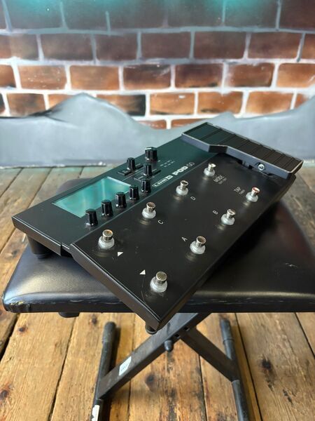 Line 6 POD GO Portable Guitar Processor Multi-Effects Pedal | Original, image 2 of 5