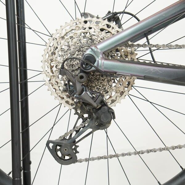 Liv Intrigue X (2022) | Diamond | multicolored | 46 cm | 500 - 3000 km 2