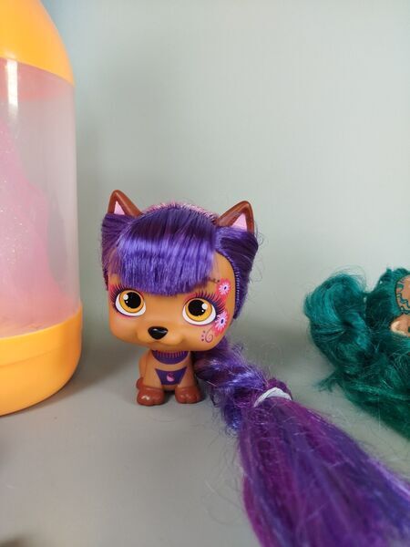 L.O.L. Surprise! Modepuppen und Zubehör Set - 2 Puppen und Tierfigur | mehrfarbig 2