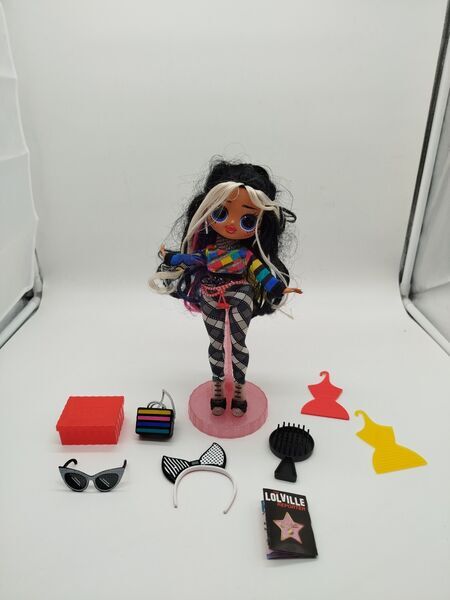 L.O.L. Surprise! O.M.G Chillax + Starlette Modepuppen mit Accessoires | multicolored 3