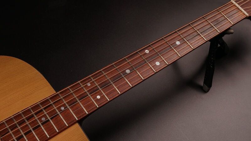Martin 000M USA 2005 Natural Acoustic Guitar w/OHSC | Natural, image 5 of 5