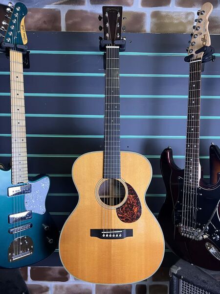 Martin OM Davy Graham Custom Edition (UK) Gloss Natural 2007 Acoustic Guitar | Gloss Natural, image 2 of 5
