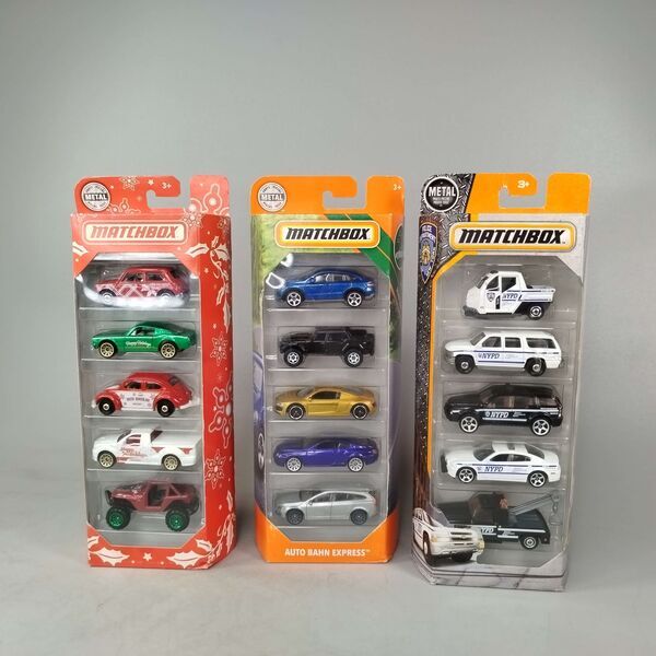 Matchbox Bundle Happy Holidays NYPD Police Auto Bahn Express Set von 3 Metallautose | mehrfarbig, image 1 of 2
