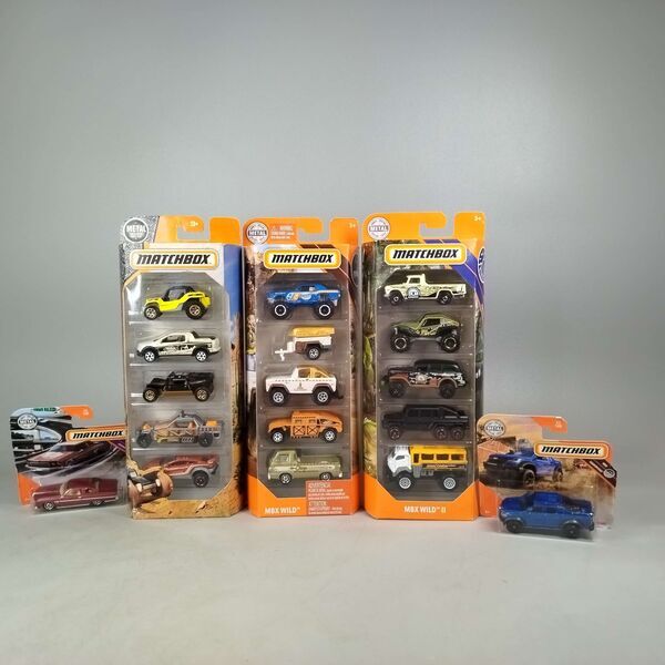 Matchbox Bundle MBX Wild & Rescue Set von 17 Autose | mehrfarbig, image 1 of 3
