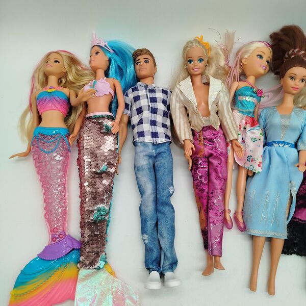 Mattel Bundle Barbie Set von 12 Puppen mit Zubehöre | mehrfarbig, image 4 of 4