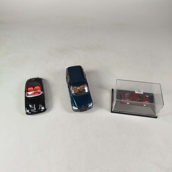 Mercedes-Benz Bundle Set von 3 Modellautos E320 Avantgarde Cabrio SUVe | mehrfarbig, image 1 of 4