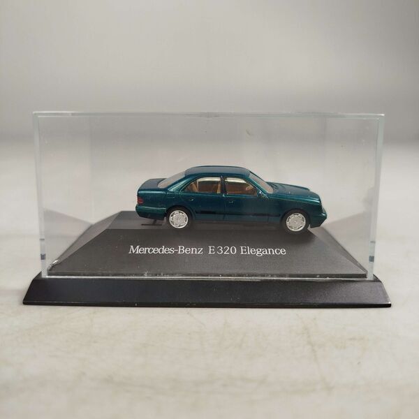 Mercedes Bundle Set von 2 E 320 SLK 230 Modellautose | mehrfarbig, image 3 of 3