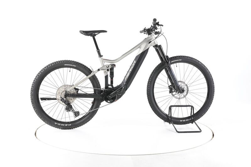 Merida eONE-SIXTY 575 2022 | stříbrná | 29"/27,5" | M | < 500 km, image 1 of 5