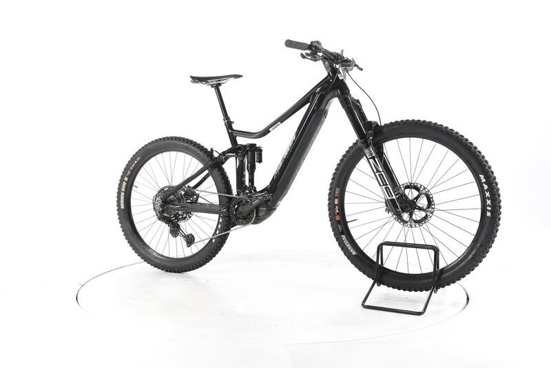 Merida eOne-Sixty 975 2023 | černá | 29"/27,5" | L | 500 - 3000 km, image 2 of 5