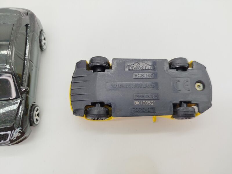 Modellauto 16er Set - Rennwagen, Lader, Cartoon-Themen | multicolored 2