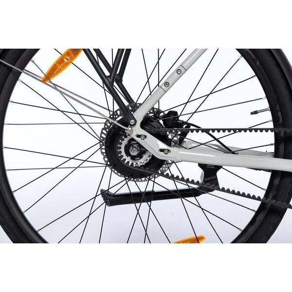 Moma Bikes Flow-e (2025) | noir/blanc | 28" | < 500 km 3