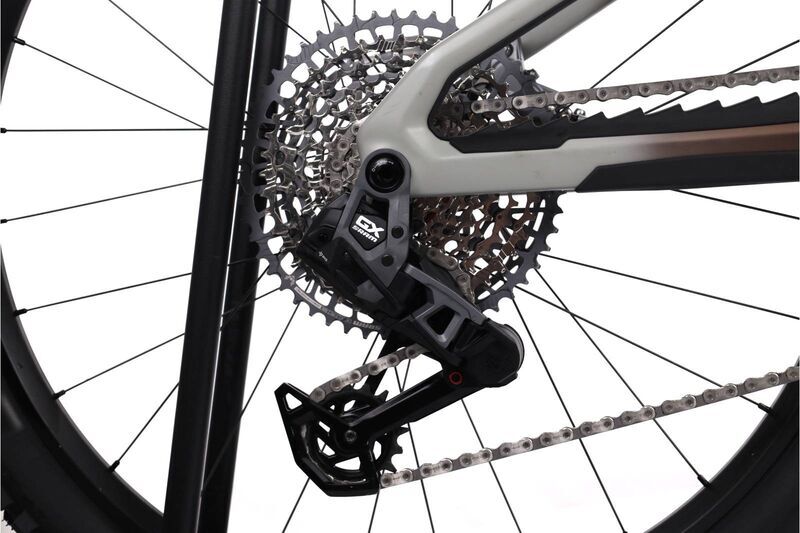 Mondraker Dune RR (2024) | Diamant | braun | 29/27.5" | M | 1000 - 1500 km 5