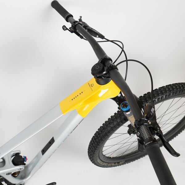 Mondraker Raze Carbonio RR (2022) | Diamante | argento | 29" | 37 cm 2