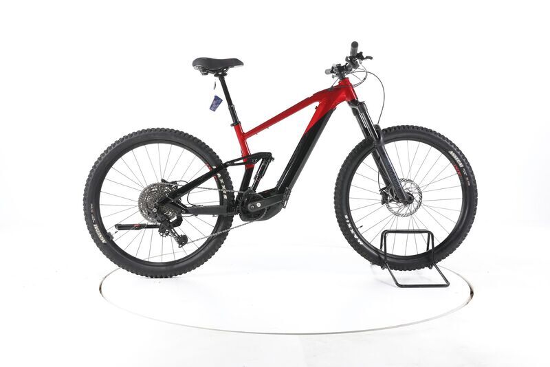 Moustache Bikes Trail 2 2024 | czerwony | 29" | 42 cm | < 500 km, image 1 of 5