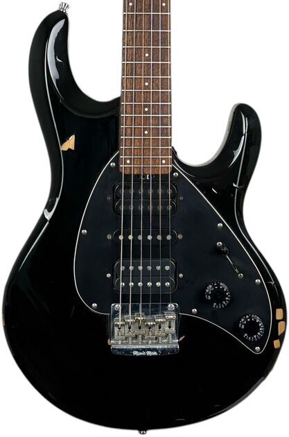 Music Man by Ernie Ball Silhouette 2001