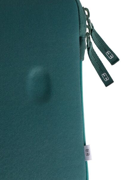 Basic ²Life Nachhaltige Laptophülle | MacBook Air 13" & MacBook Pro 13" | grün 3