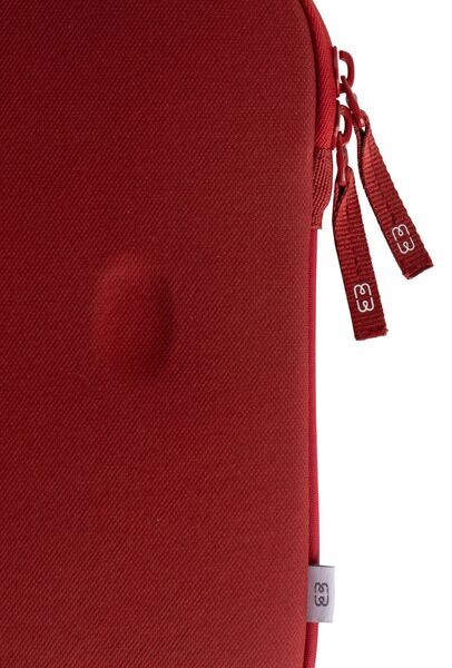 Basic ²Life Sustainable Laptop Sleeve | MacBook Air 13" & MacBook Pro 13" | red, image 3 of 4