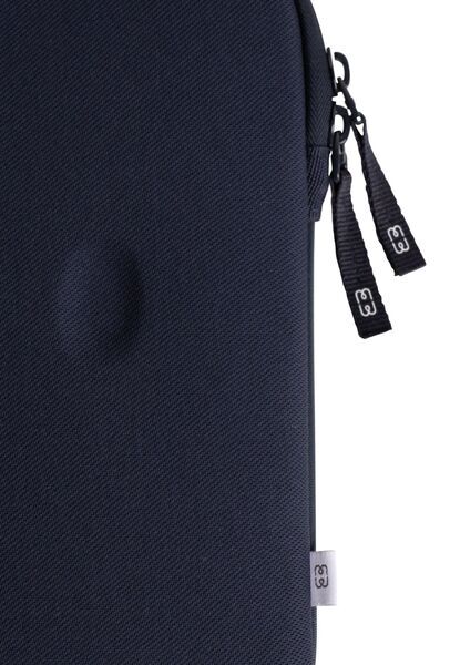 Basic ²Life Nachhaltige Laptophülle | MacBook Air 13" & MacBook Pro 13" | blau/weiß 4