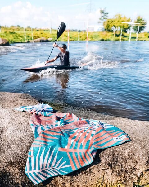 NAYAVITA Sporttuch Laub | Koralle & Grün 5