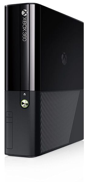 Xbox 360 Slim E | 4 GB | mattschwarz
