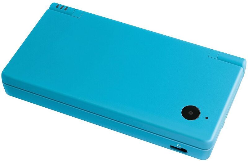 Nintendo DSi | sis. peli | vaaleansininen | Nintendogs - Labrador & Friends (DE-versio) 2